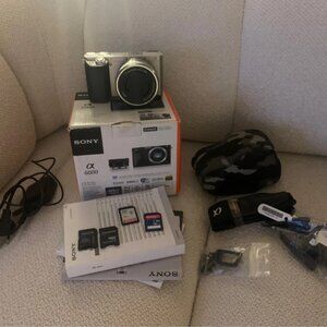 Sony Alpha 6000